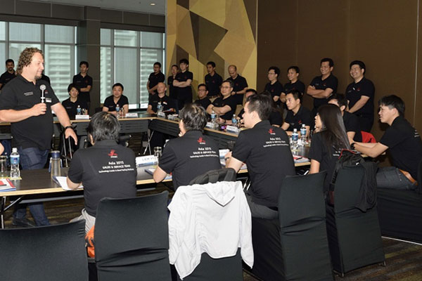 Sales-and-service-meeting-Bangkok-2015